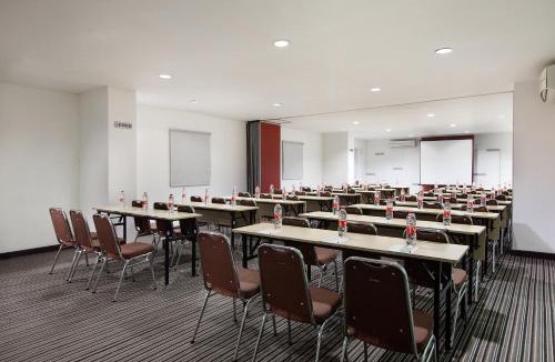 Semarang Hotel | Amaris Hotel Pemuda Semarang