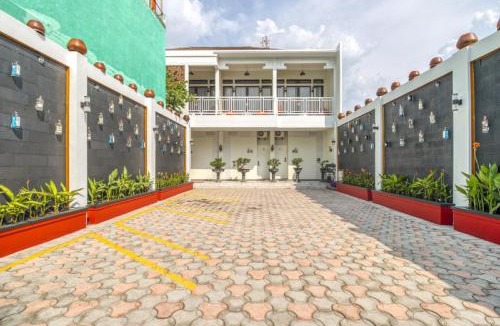 Yogyakarta House | RedDoorz Plus near Gembira Loka Zoo 2