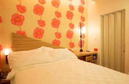 Gubeng Hotel | DeMira Hotel
