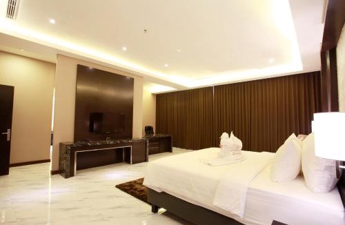 Purwokerto Hotel | Grand Karlita Hotel Purwokerto