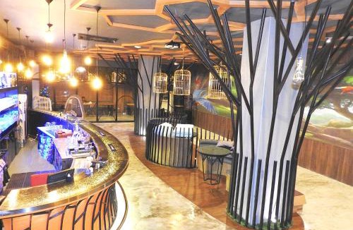Lubuk Baja Hotel | Crown Vista Hotel