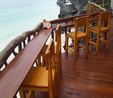 Bira Resort | Nini's Beach Bungalows