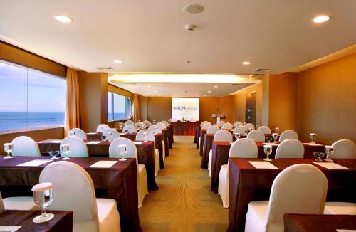 Makassar Hotel | Aston Makassar Hotel & Convention Center