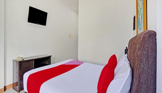 OYO 90028 Hotel Victory in Batu