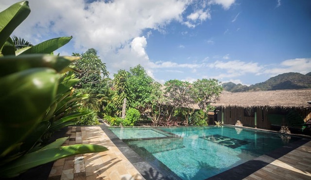 Man's Cottages and Spa