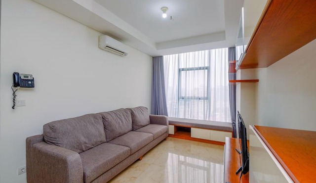 Elegant And Nice 2Br At L'Avenue Pancoran Apartment