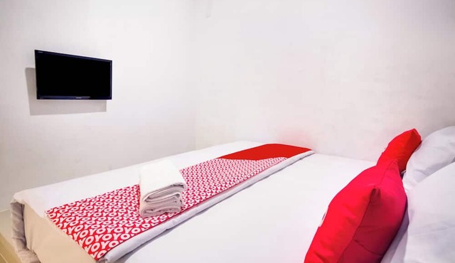 OYO 1345 Alfalah Residence Syariah in Medan