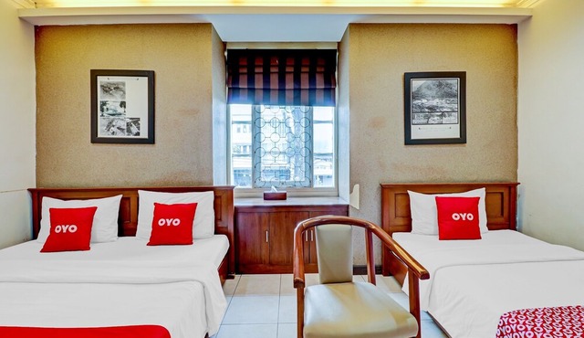 OYO 90278 Hotel Sepuluh Buah Batu in Bandung