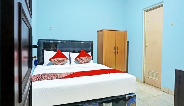 Hotel O J&b Rooms Tomang
