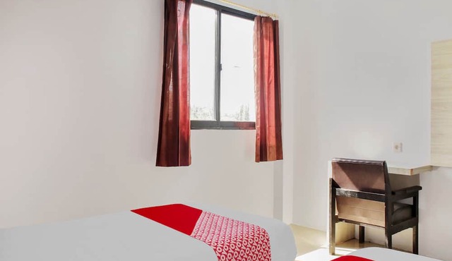 Super OYO 3903 Sweethome Syariah Guesthouse in Banjarbaru