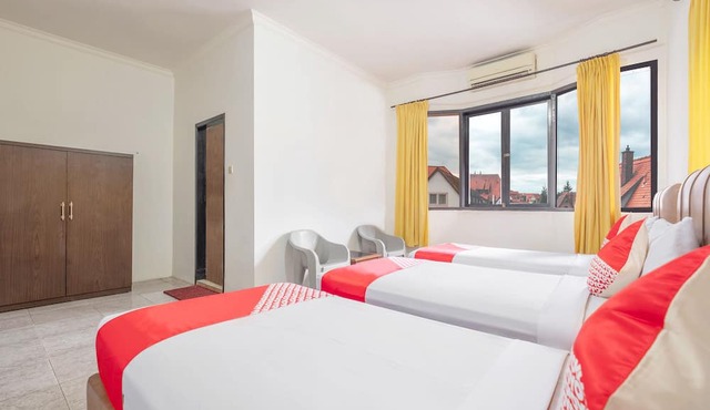 Hotel O Transit 2