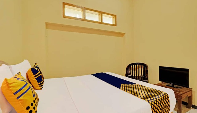 SPOT ON 92408 Hotel Renata 2 in Getasan