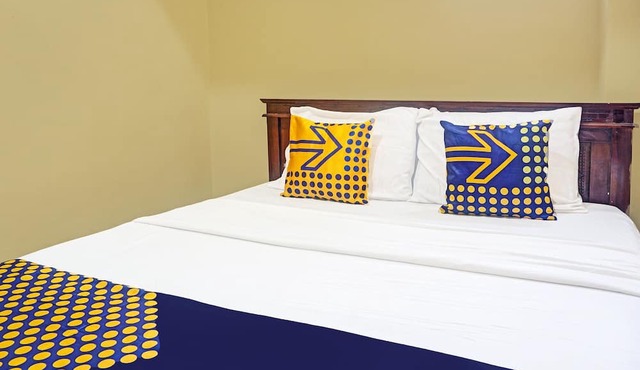 OYO 91588 Ananda Guest House Batu in Batu