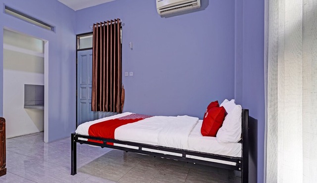 OYO 91592 Aaliya Guest House Syariah in Soreang