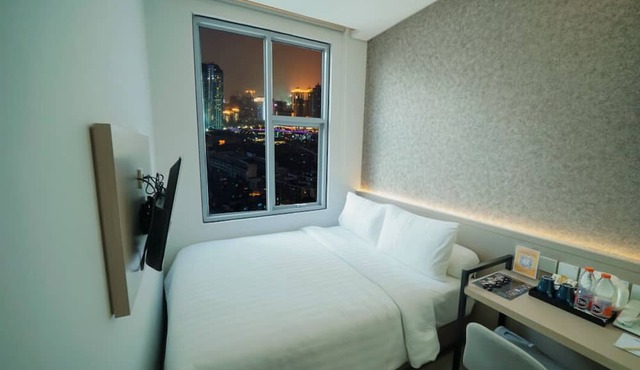 Front One Boutique Hotel Taman Anggrek in Jakarta
