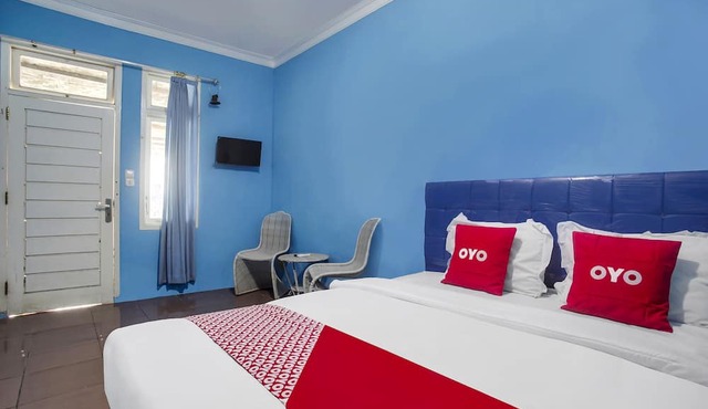 Hotel O Cottage Putra Mutun Beach in Bandar Lampung
