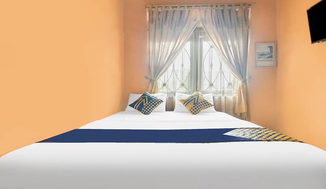 SPOT ON 91620 Skypiea Guest House in Tasikmalaya