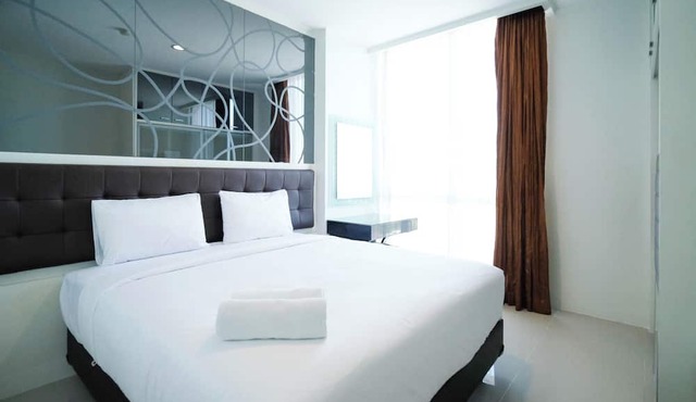 Spacious And Homey 2Br At The Via And The Vue Apartment in Surabaya