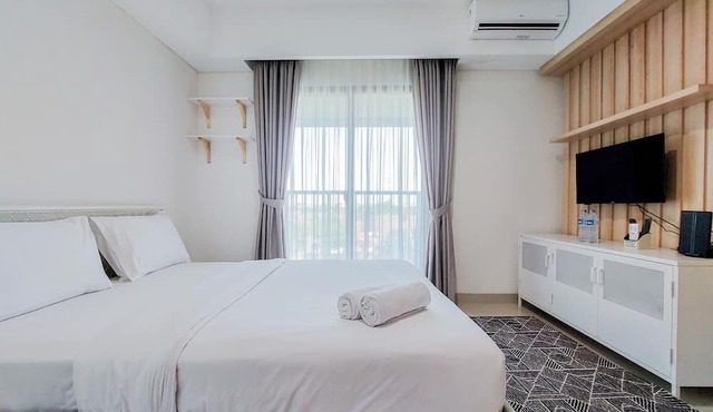 Comfort 1Br Without Living Room Bintaro Embarcadero Apartment in South Tangerang