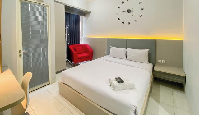Comfortable 1Br Without Living Room At Amartha View Apartment in Semarang