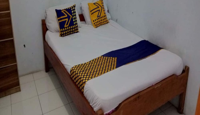 Hotel O Kost Elisabeth Syariah in Malang