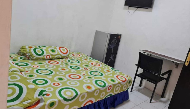 OYO Life 92191 Omah Dewe Syariah in Surabaya