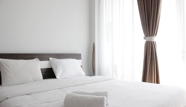 Pleasant 1BR Apartment with Sofa Bed at Dago Suites in Bandung