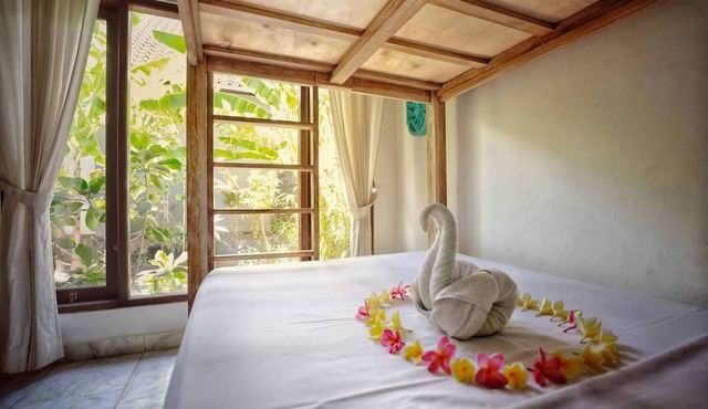 Kirana Homestay - Breeze Bungalow