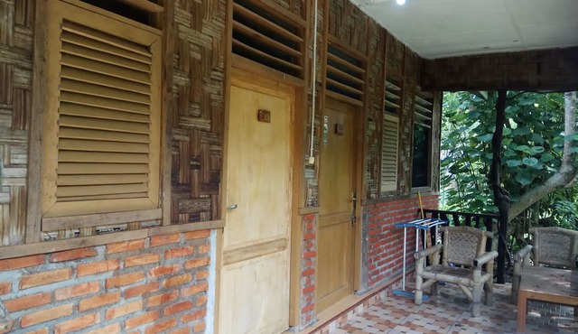 Tangkahan Inn in Batang Serangan