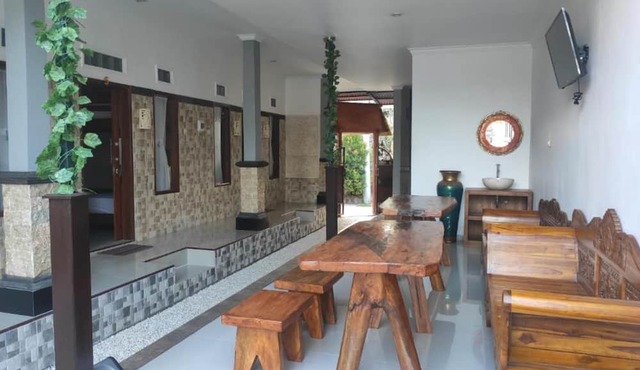 Gedhong Hostel