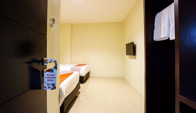 Hotel O Manado near Gereja Advent Tikala Baru formerly Rid's Hotel