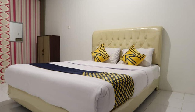 SPOT ON 1772 Hotel Penginapan Cemara Syariah in Payakumbuh
