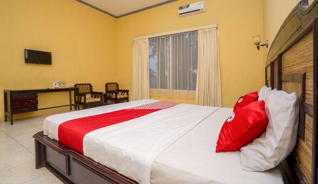 OYO 1989 Hotel Pelangi Harapan
