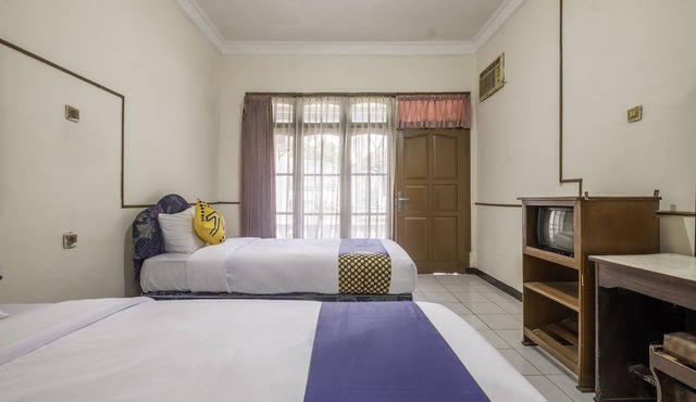 SPOT ON 2341 Hotel Padjajaran 2 in Tasikmalaya