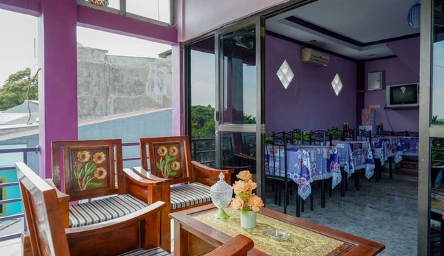 RedDoorz @ Hotel Aulia Majene