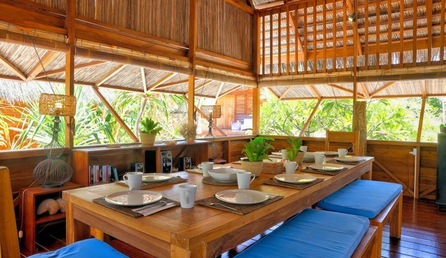 Loedi Bungalows Rote in Rote Island