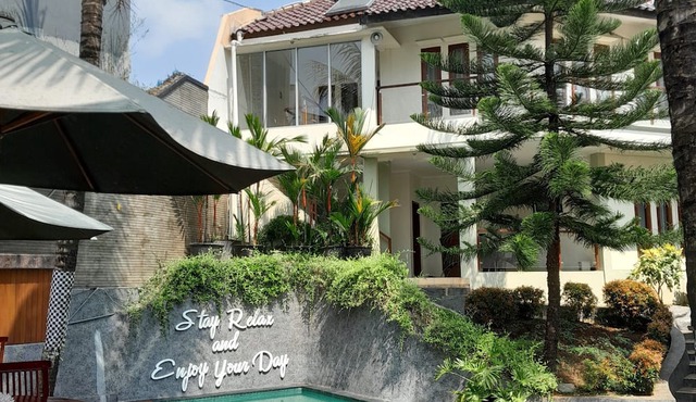 Aleyra Hotel and Villa Garut in Garut
