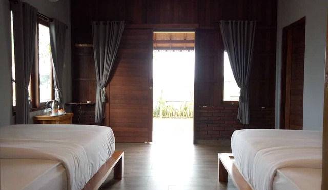 Emir surfcamp