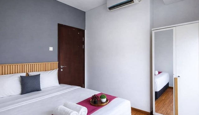 6 Pax Tranquil 3Br With Extra Room At Grand Sungkono Lagoon Apartment in Surabaya
