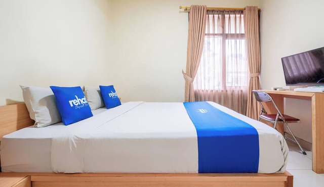 rehat at hotel kurnia karapitan