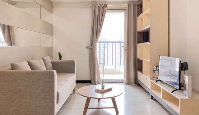 Stunning And Comfortable 2Br At The Wave Kuningan Apartment