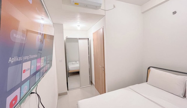 Combined White Style 1Br (No Kitchen) Apartment Bandaraya - Tallasa City Makassar
