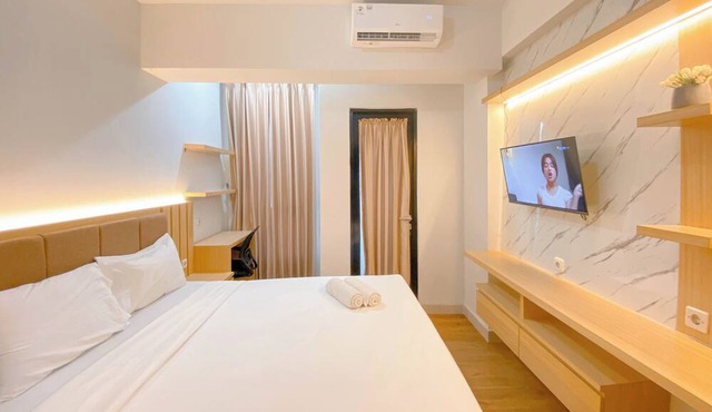 Wooden Nest Studio At The Alton Apartment
