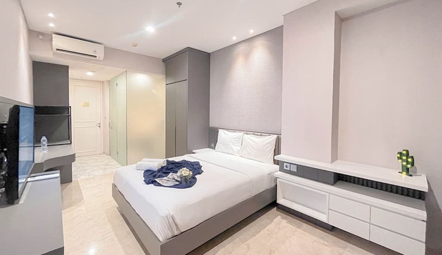 Minimalist Look Studio Apartment At Art Deco in Bandung