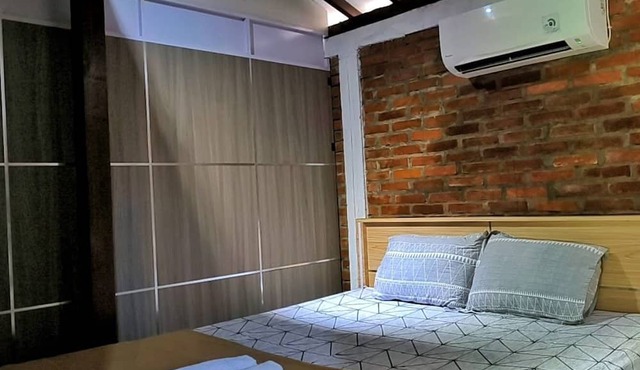Ndalem Pengkok Homestay