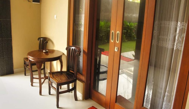 Rena Segara House Kuta