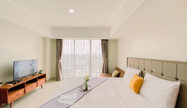 Comfy And Best Deal Studio At Nine Residence Apartment