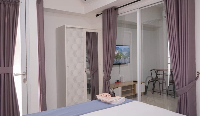 Elegant And Homey 1Br Apartment Tamansari Bintaro Mansion in South Tangerang