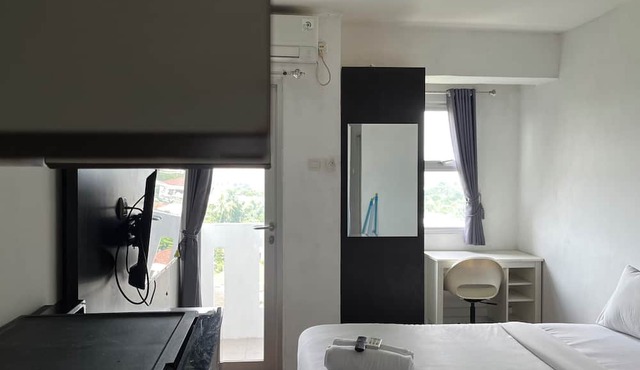Cozy and Good Studio at Apartment Urbantown Serpong in South Tangerang