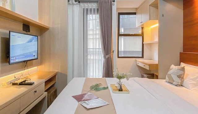 Good Place and Cozy Studio at Transpark Cibubur Apartment in Bekasi